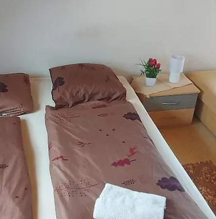 Badacsonyi Kéktúrás-Tóra Nyíló privát bérlemény *