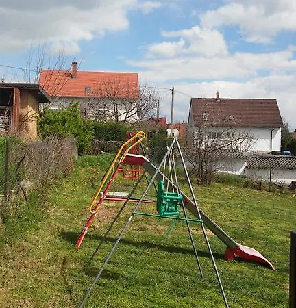 Badacsonyi Kéktúrás-Tóra Nyíló privát bérlemény *